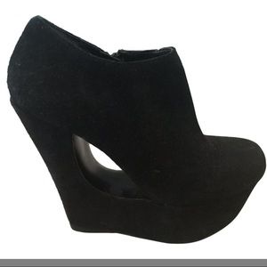 Steve Madden Dystinct Pump’s suede (fake)